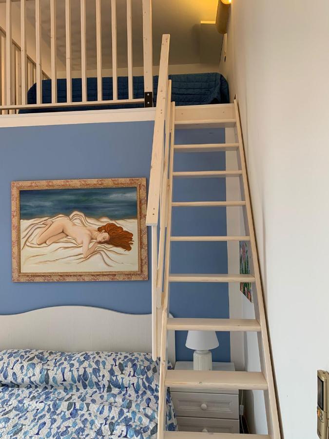 Apartment With Terraces And Private Jacuzzi - San Vito 400m From *