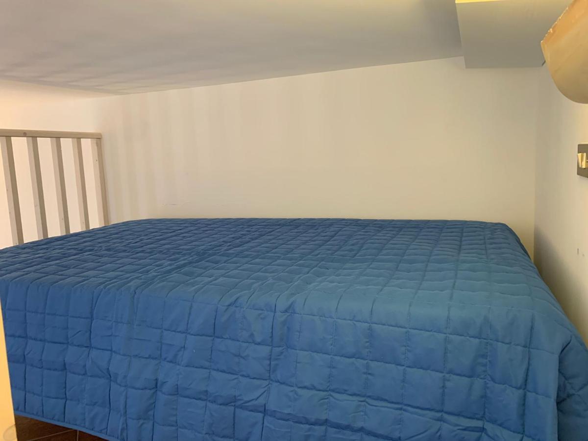 With Terraces And Private Jacuzzi - San Vito 400m From Apartment