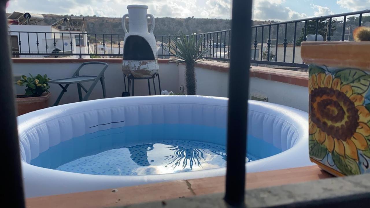 Apartment With Terraces And Private Jacuzzi - San Vito 400m From San Vito Lo Capo